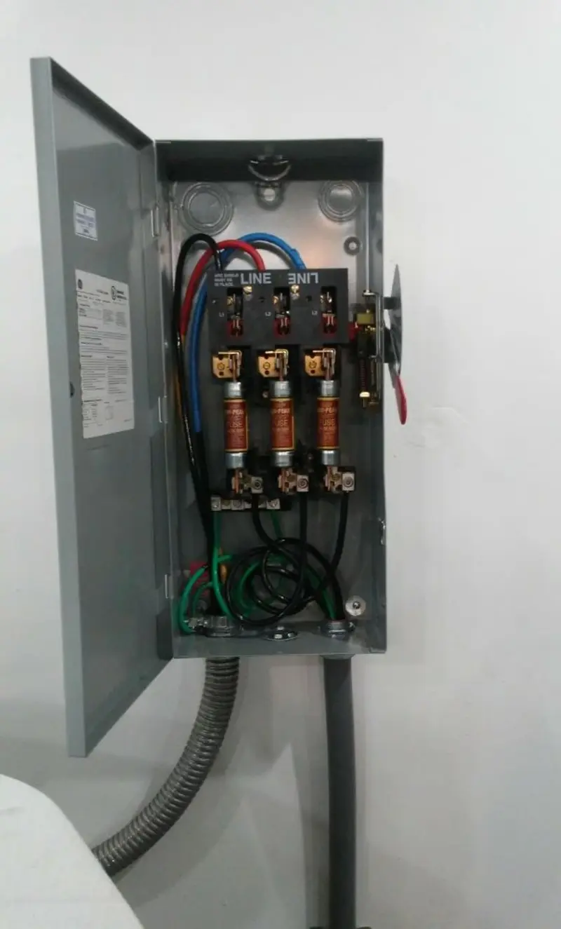 Three-phase disconnect switch installed for Electrical Wiring & Rewiring in Grass Valley
